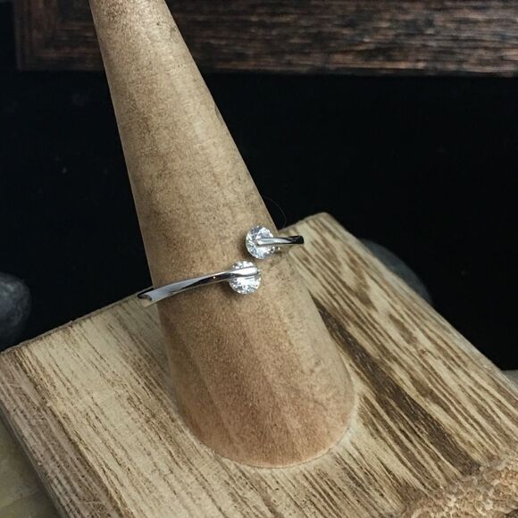 Double Round Clear CZ Ring Size 8 - Picture 1 of 5